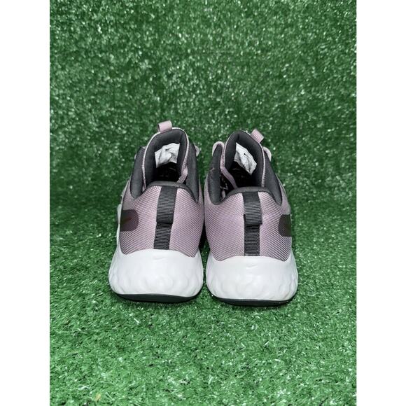 Nike Womens Renew In Season TR 12 Size 10 Purple Running Shoes Athletic Sneakers - Picture 8 of 10